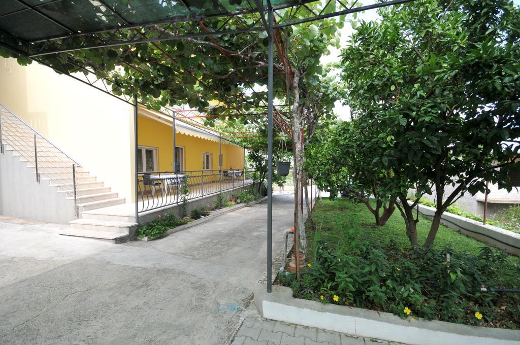 Apartments Marinko Trogir Habitación foto